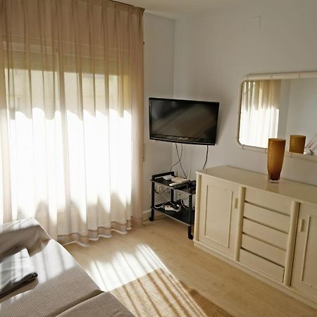 Apartamento Marina Roses Exterior photo